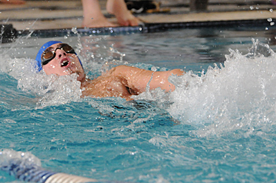 Men's Swimming Faces Husson in Exhibition