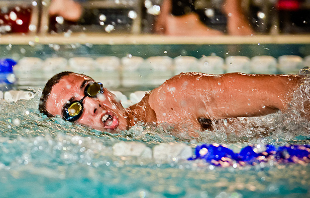 Men's Swimming Fares Well in Exhibition